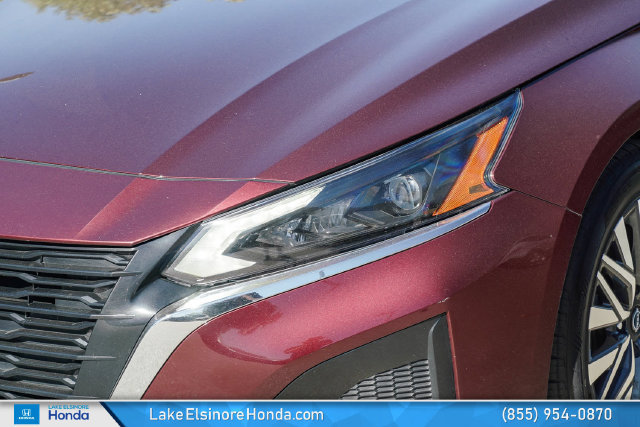 Used 2025 Nissan Altima 2.5 SV FWD image 5