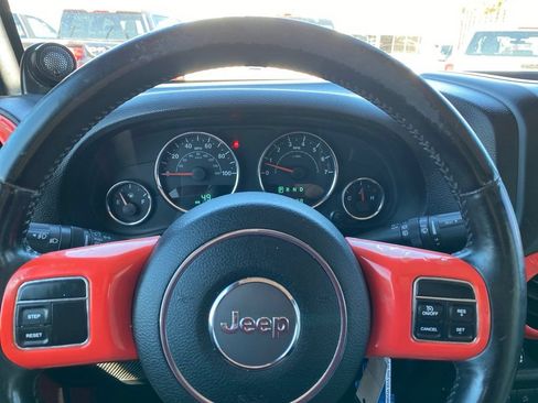 Used 2014 Jeep Wrangler Unlimited Sport w/ Quick Order Package 24S AWD/4WD image 20