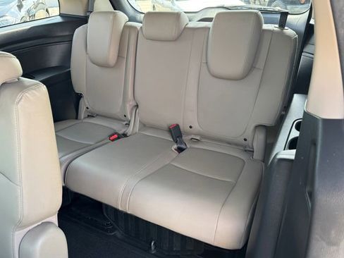 Used 2019 Honda Odyssey EX-L image 19