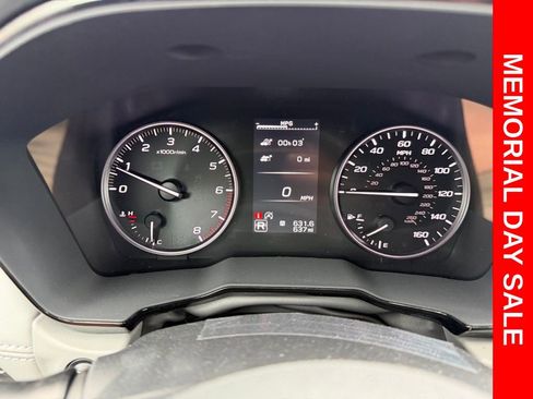 Used 2025 Subaru Outback Premium w/ Popular Package #1A AWD/4WD image 33