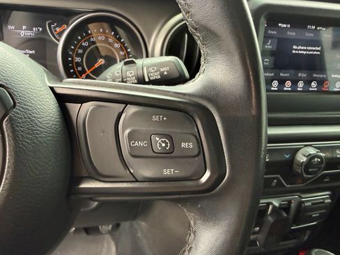 Used 2022 Jeep Wrangler Sport AWD/4WD image 18