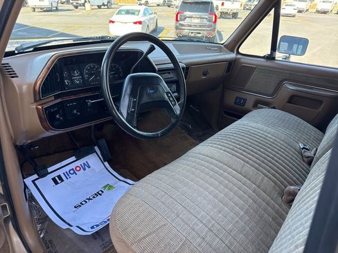 Used 1990 Ford F250 2WD SuperCab image 9