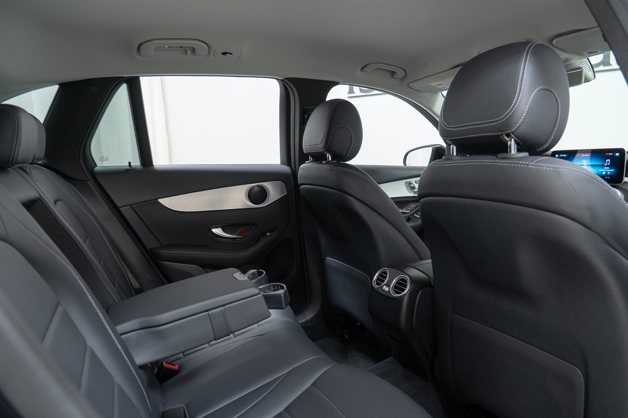 Used 2020 Mercedes-Benz GLC 300 image 23