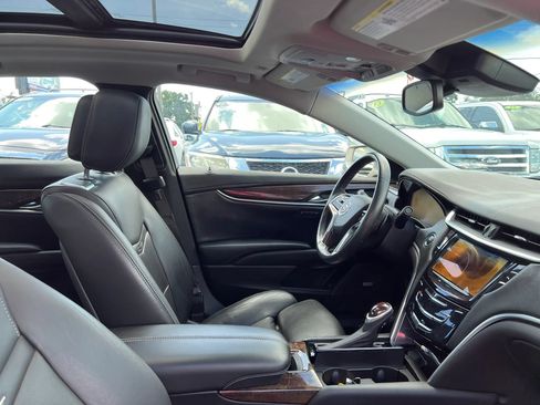 Used 2013 Cadillac XTS Premium FWD image 16