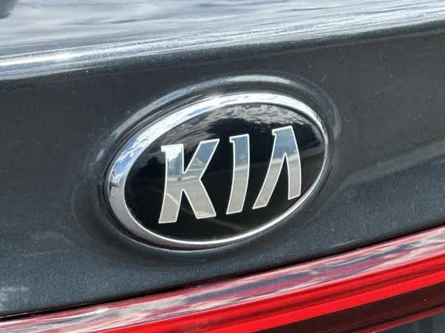 Used 2021 Kia Forte LXS FWD image 24