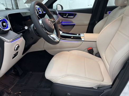 New 2026 Mercedes-Benz GLC 300 image 14