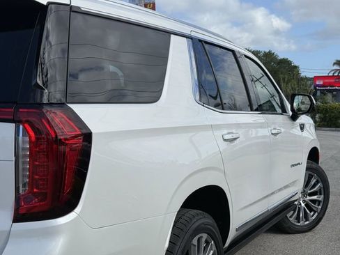 Used 2022 GMC Yukon Denali w/ Denali Ultimate Package AWD/4WD image 8