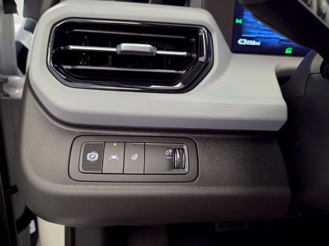 New 2027 Chevrolet Bolt LT w/ Comfort Package FWD image 27
