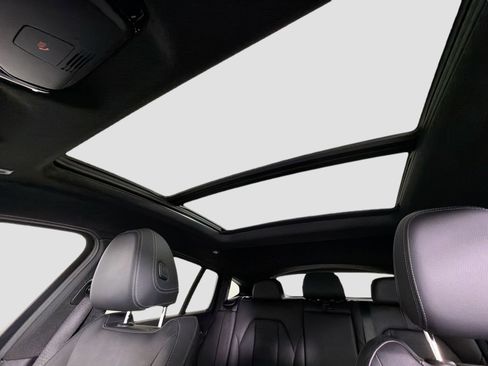 Certified 2022 BMW X4 xDrive30i w/ M Sport Package 2 image 22