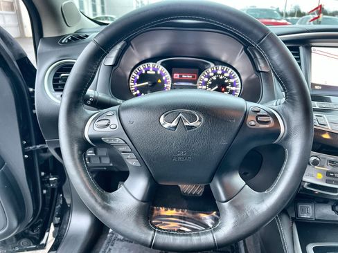 Used 2019 INFINITI QX60 Luxe w/ Essential Package image 16