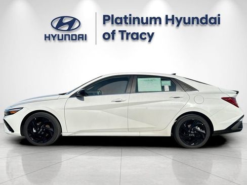 New 2026 Hyundai Elantra SEL Sport Premium FWD image 7