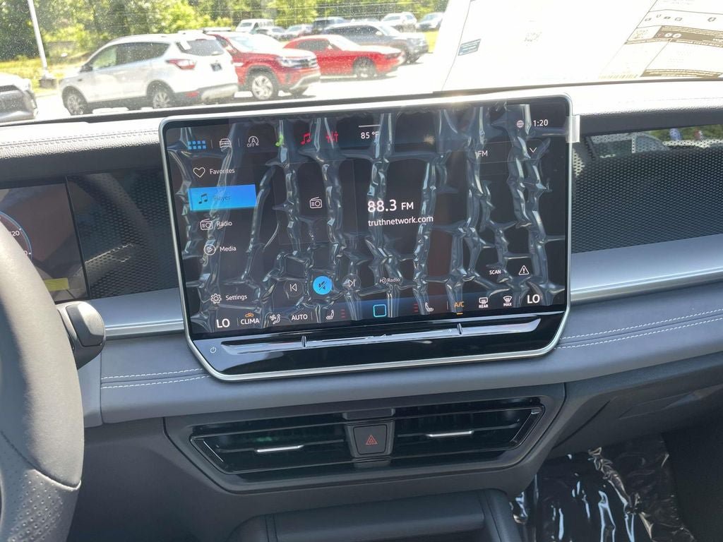 New 2026 Volkswagen Tiguan SE R-Line FWD image 52