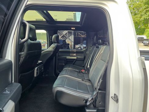 Used 2019 Ford F150 Raptor w/ Equipment Group 802A Luxury AWD/4WD image 31