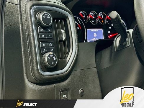Used 2020 Chevrolet Silverado 1500 RST AWD/4WD image 13