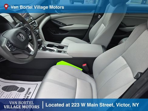 Used 2020 Honda Accord EX image 9