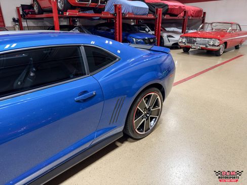 Used 2013 Chevrolet Camaro SS w/ Hot Wheels Special Edition RWD image 35