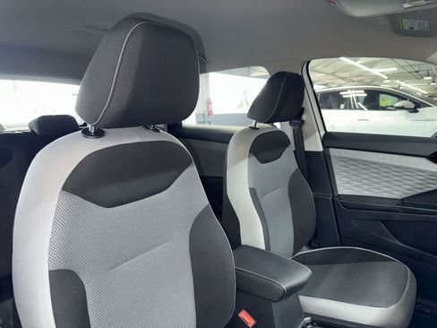 Certified 2024 Volkswagen Taos S FWD image 27