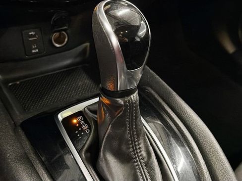 Used 2017 Nissan Rogue Sport S w/ S Appearance Package image 16