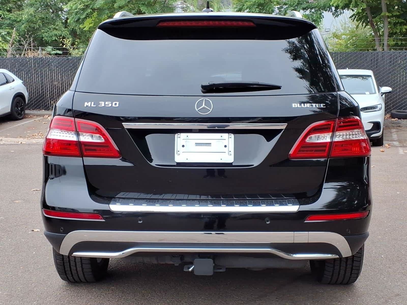 Used 2012 Mercedes-Benz ML 350 BlueTEC 4MATIC image 5