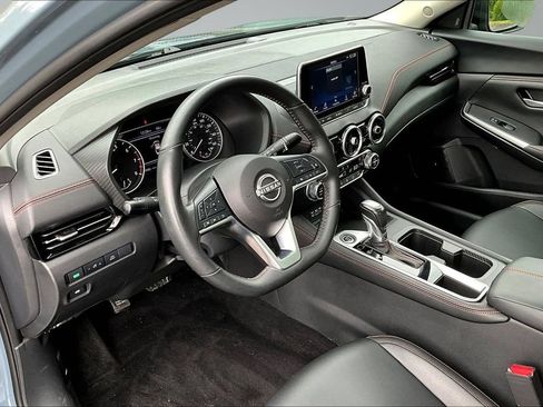 Used 2024 Nissan Sentra SR w/ SR Premium Package FWD image 20
