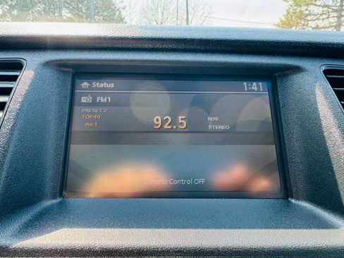 Used 2009 Nissan Murano SL w/ Technology Pkg image 15