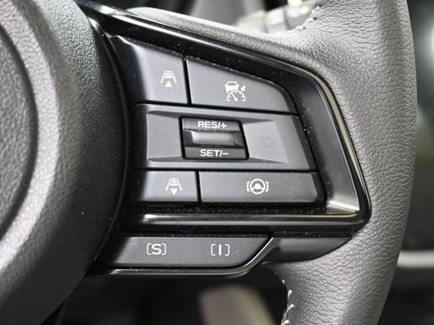 Certified 2025 Subaru Forester Premium AWD/4WD image 26