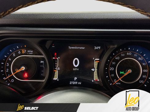 Used 2024 Jeep Gladiator Sport image 12