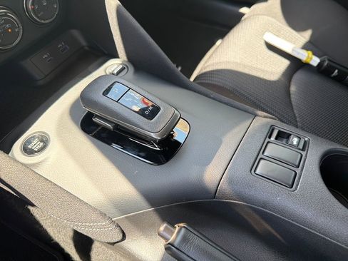Certified 2026 Nissan Z Sport w/ Floor Mat Package RWD image 27