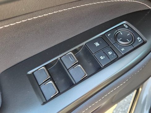 Used 2025 Lexus NX 350 AWD w/ Cold Area Package image 31