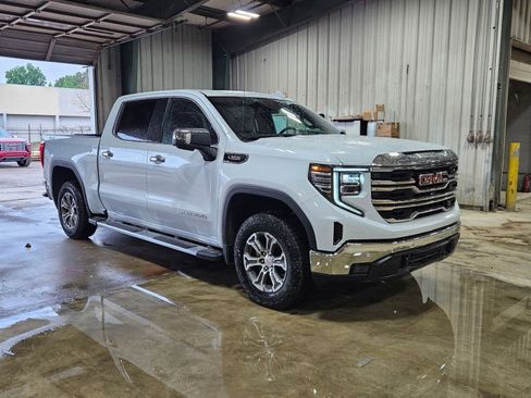 New 2026 GMC Sierra 1500 SLT w/ SLT Convenience Package AWD/4WD image 9