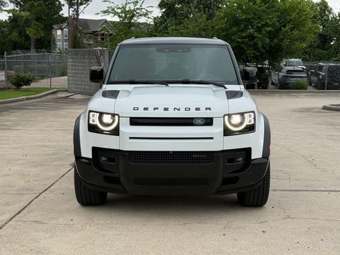 Used 2023 Land Rover Defender 110 X-Dynamic SE AWD/4WD image 6