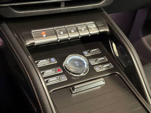 New 2026 Lincoln Nautilus Reserve AWD/4WD image 25