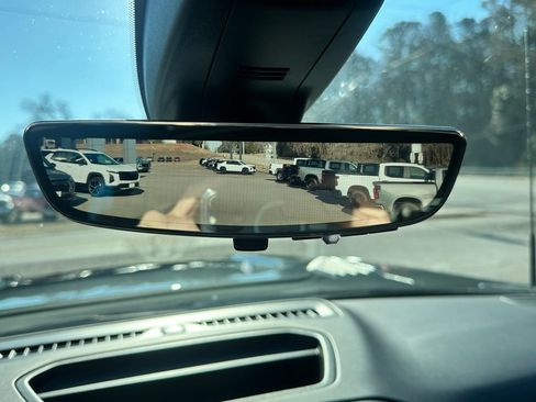 Used 2020 Chevrolet Silverado 2500 High Country w/ Z71 Off-Road Package image 16