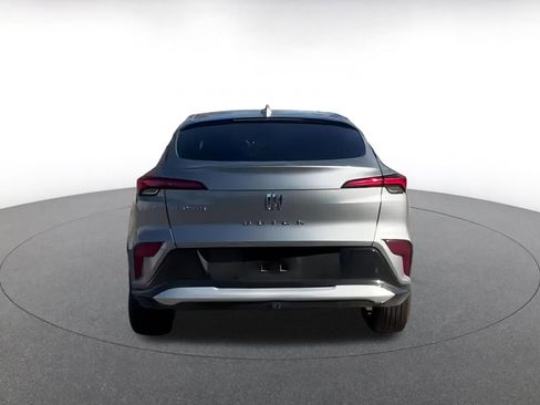 Used 2025 Buick Envista Sport Touring image 9