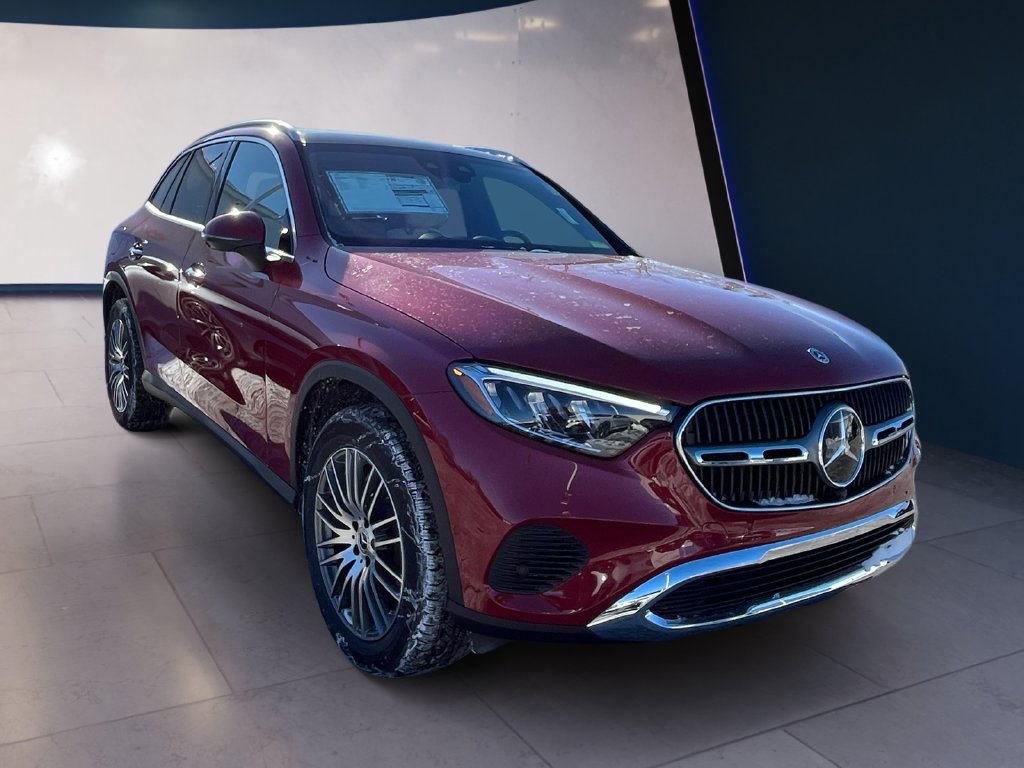Certified 2026 Mercedes-Benz GLC 300 4MATIC image 4