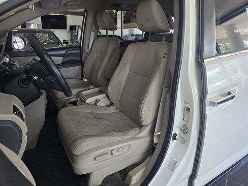 Used 2016 Honda Odyssey EX image 9