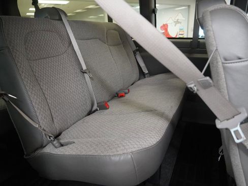 Used 2016 Chevrolet Express 3500 LT w/ LT Preferred Equipment Group image 25