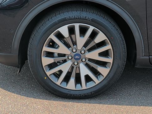 Used 2020 Ford Escape Titanium AWD/4WD image 15