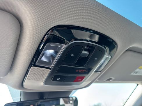 Certified 2025 Hyundai Tucson Limited image 29