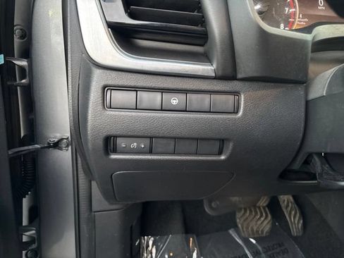 Used 2021 Nissan Rogue SV AWD/4WD image 31