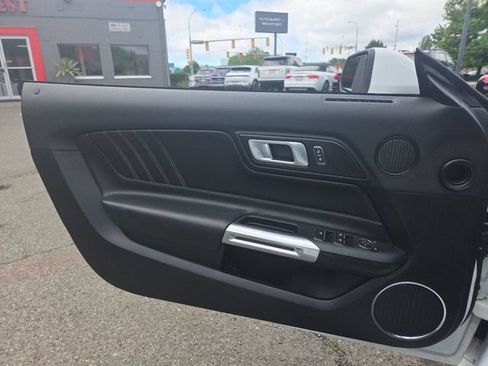 Used 2022 Ford Mustang Premium RWD image 19