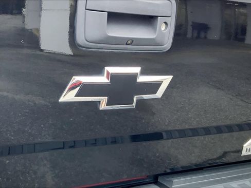 Used 2018 Chevrolet Silverado 3500 High Country w/ Duramax Plus Package image 30