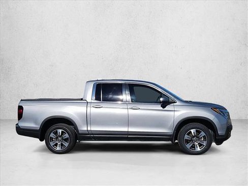 Used 2019 Honda Ridgeline RTL-T image 4
