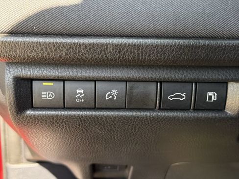 Used 2025 Toyota Camry LE FWD image 25