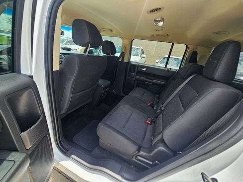 Used 2014 Ford Flex SE FWD image 9