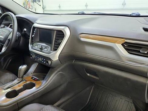 Used 2019 GMC Acadia SLE FWD image 22