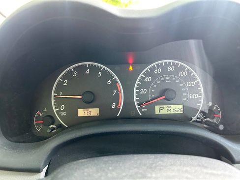 Used 2013 Toyota Corolla LE FWD image 18