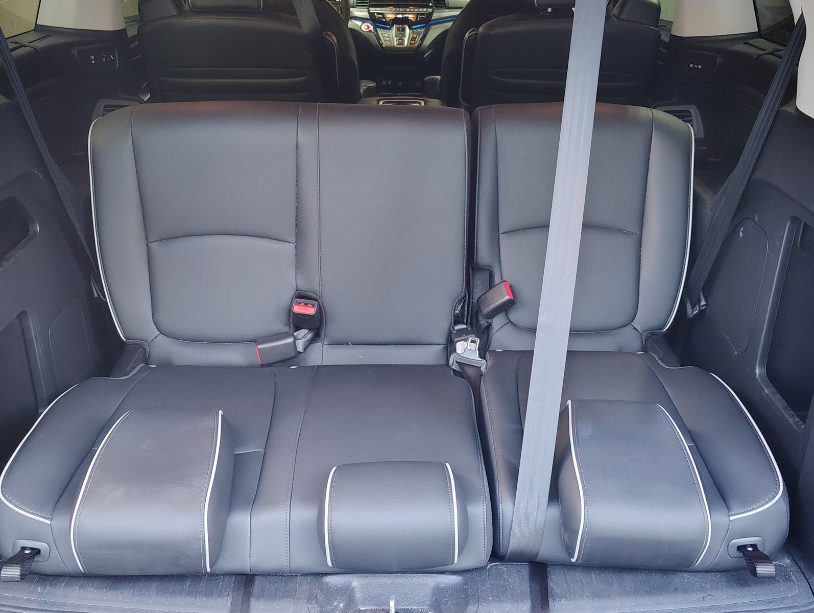 Used 2025 Honda Odyssey Elite image 31