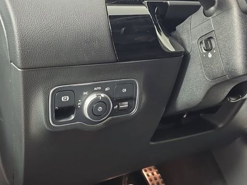 Certified 2023 Mercedes-Benz GLA 250 4MATIC image 16