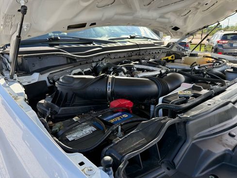 Used 2018 Ford F250 XL w/ Power Equipment Group AWD/4WD image 37